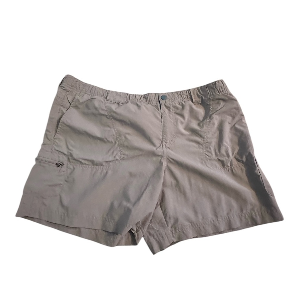 Columbia Women's Tan Shorts